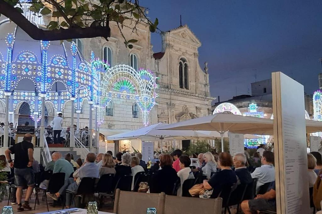 Che Vista!! Ostuni ,Sulle Bianche Mura Con Vista Mozzafiato Luaran gambar
